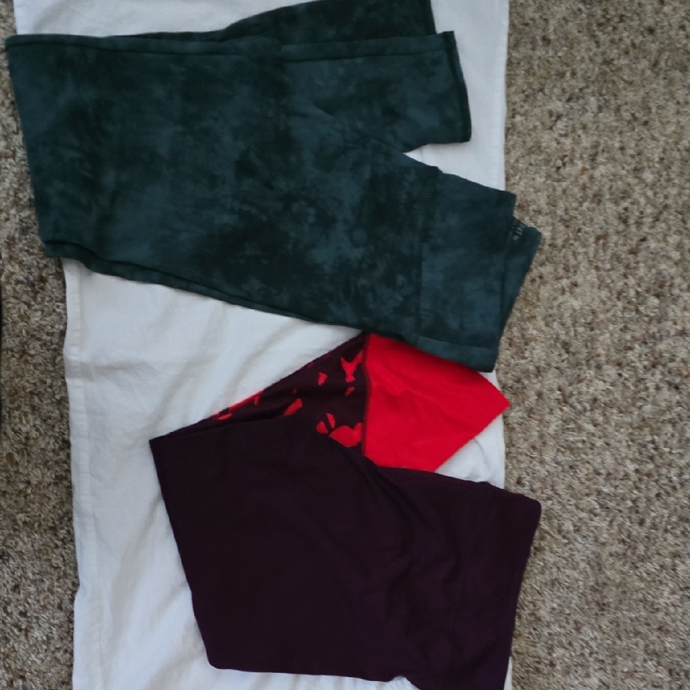 Stylish  Bottoms Set - Black and Red